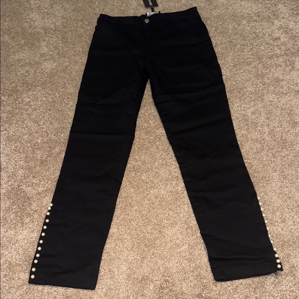 NEW FRANK LYMAN Black Pants with Slit Ankle and Pearl Accents - Large - NWT B10